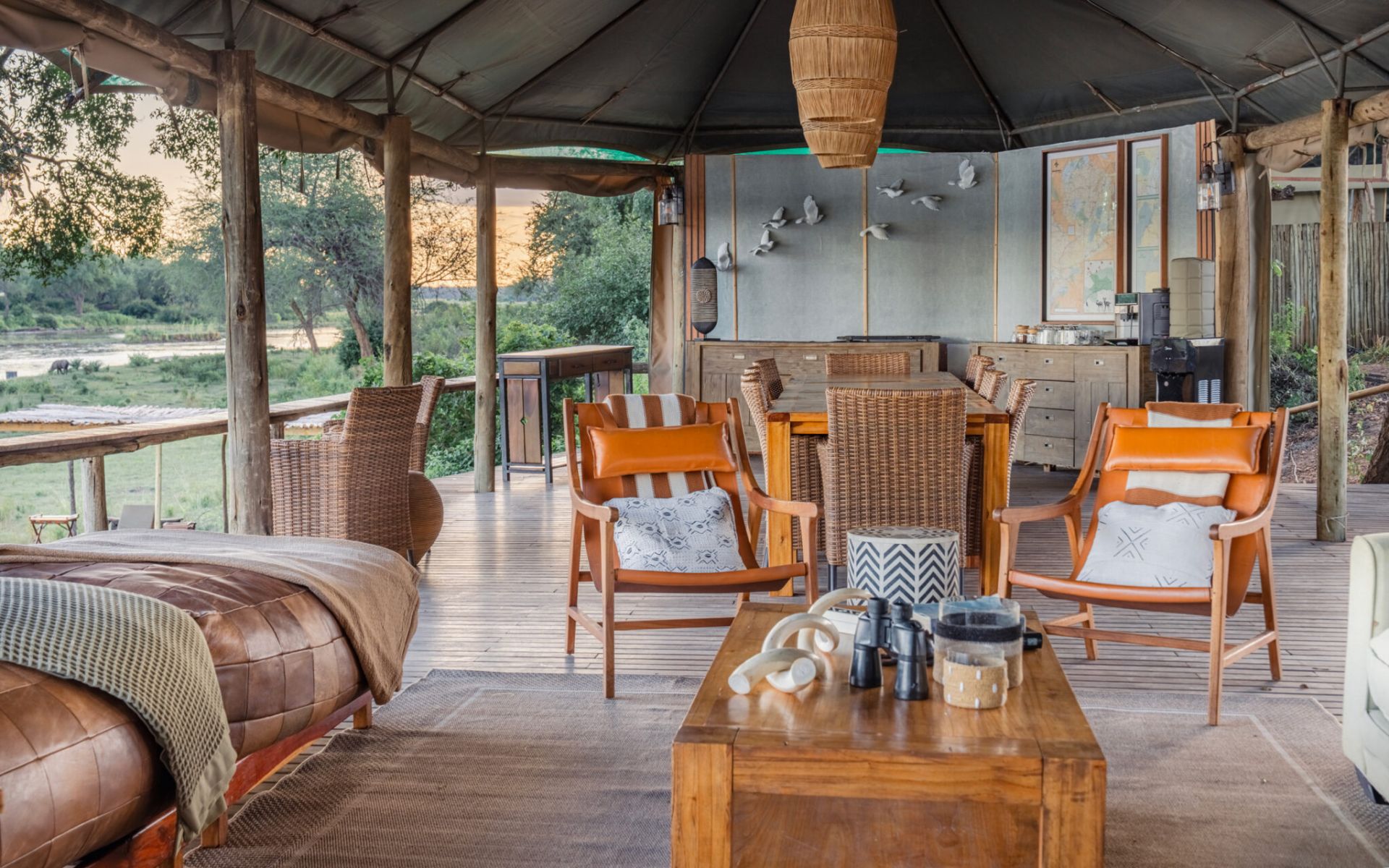 Amanzi zambezi main area