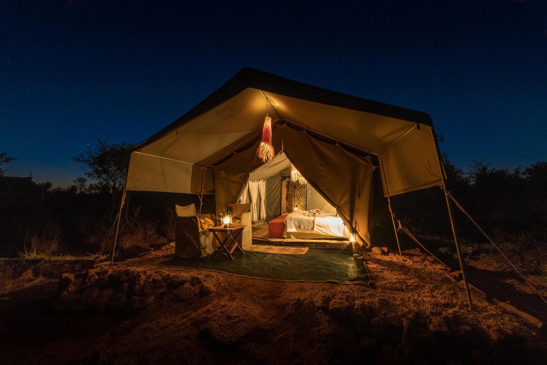Hwange Bush Camp en su destino