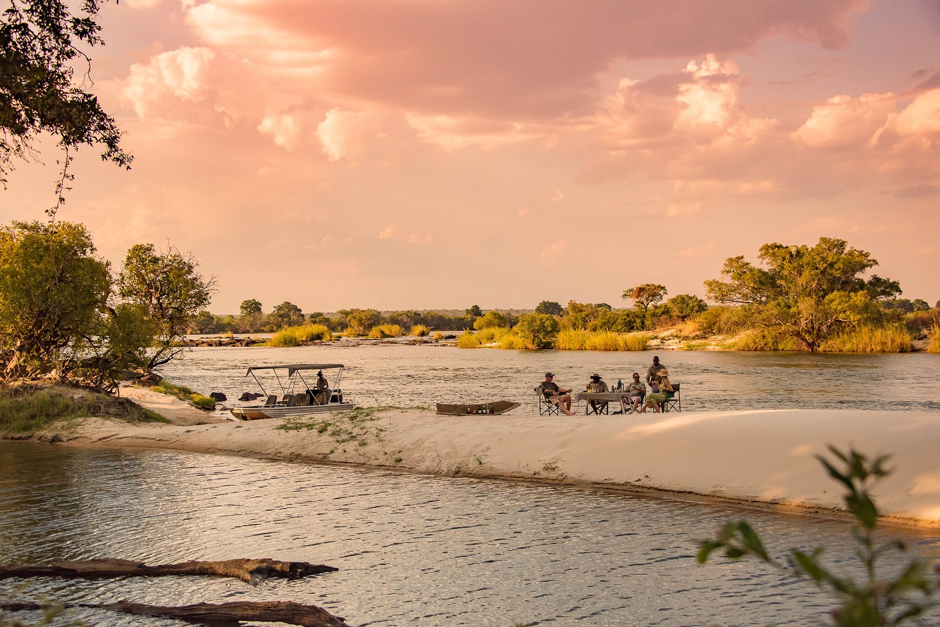 Mpala Jena Camp en Zambezi National Park