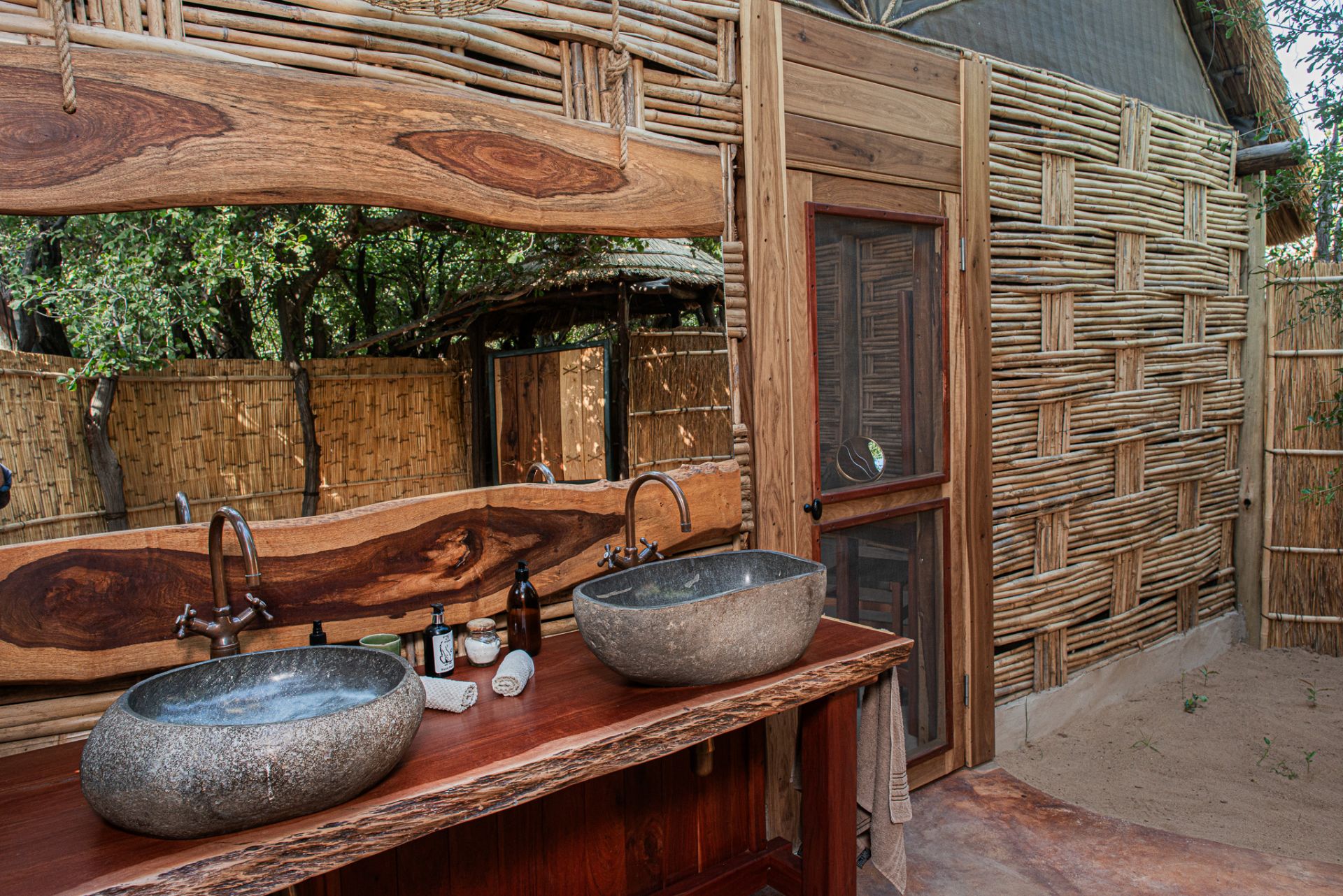 Mwamba Bush Camp en Luangwa Valley