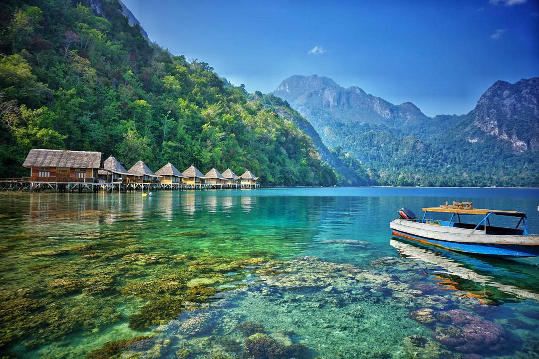 Ora Beach | LAT.40