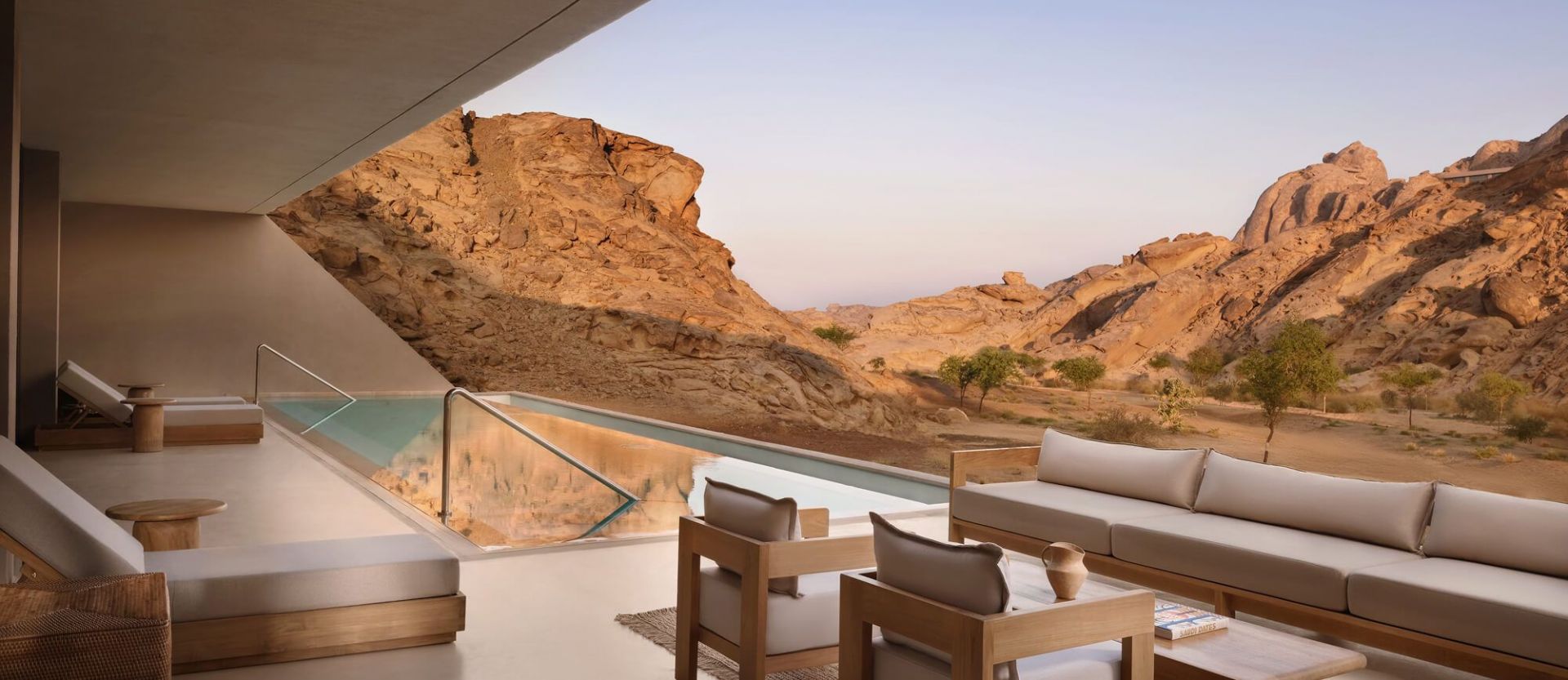 Desert Rock Resort en mar rojo