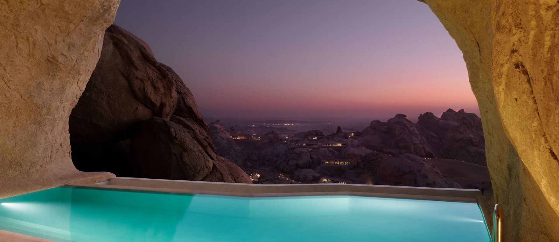 Desert Rock Resort en mar rojo