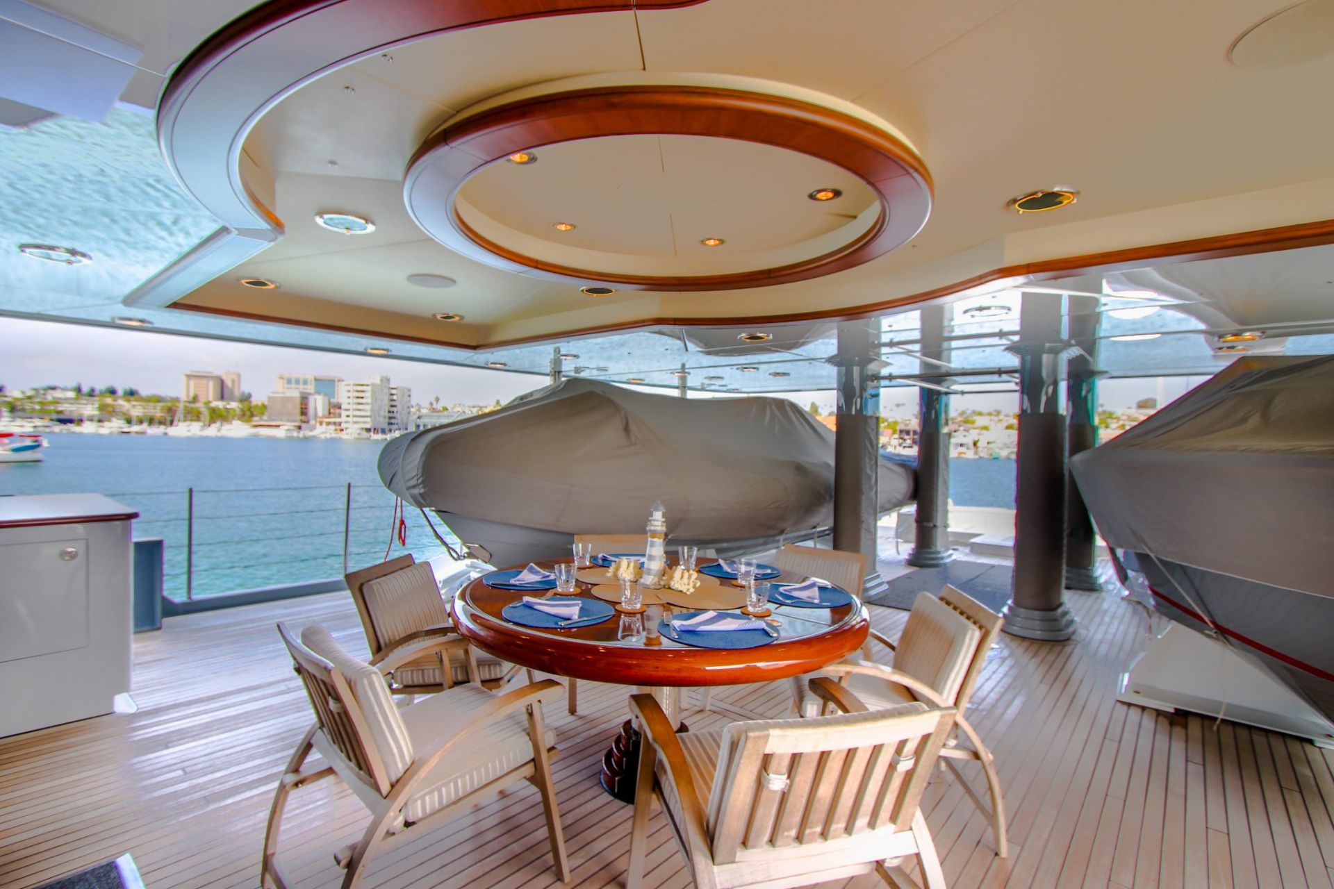M/Y Triton en Canada