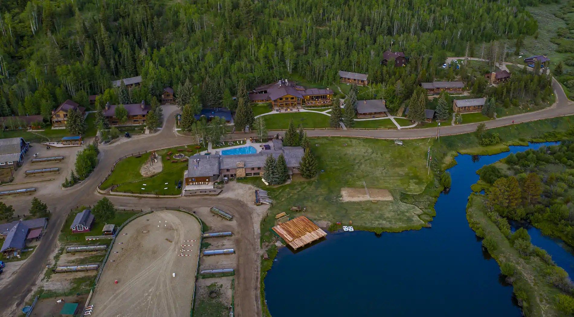 c lazy u ranch lodging