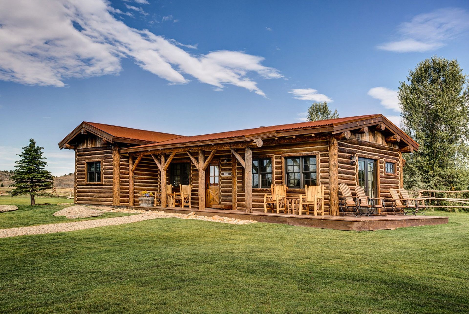 Magee Cabin Exterior TZ